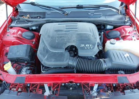 2022 Dodge Challenger Gt z USA, uszkodzony, nr VIN 2C3CDZJG6NH260735